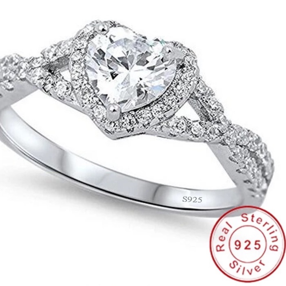 A New Sterling Silver  CZ Heart Ring